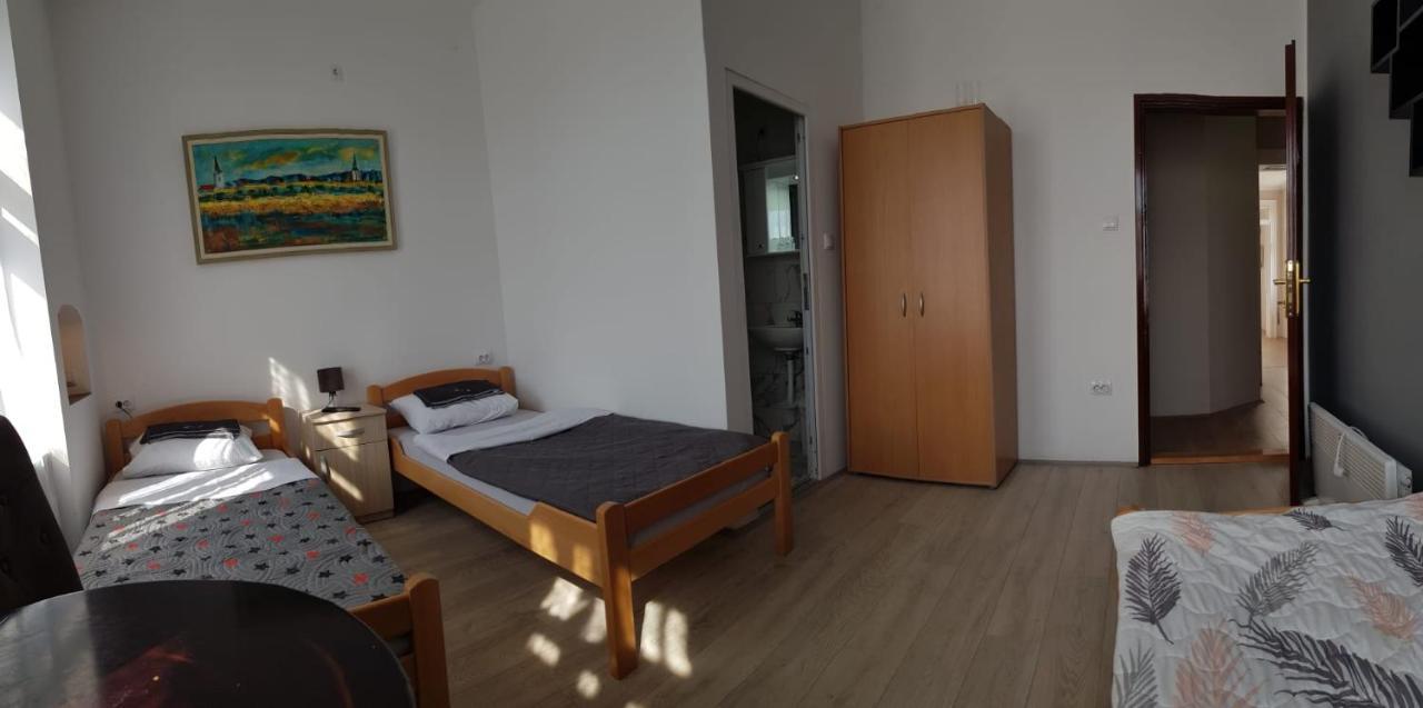Tabacco Rooms Ομπρένοβατς Εξωτερικό φωτογραφία