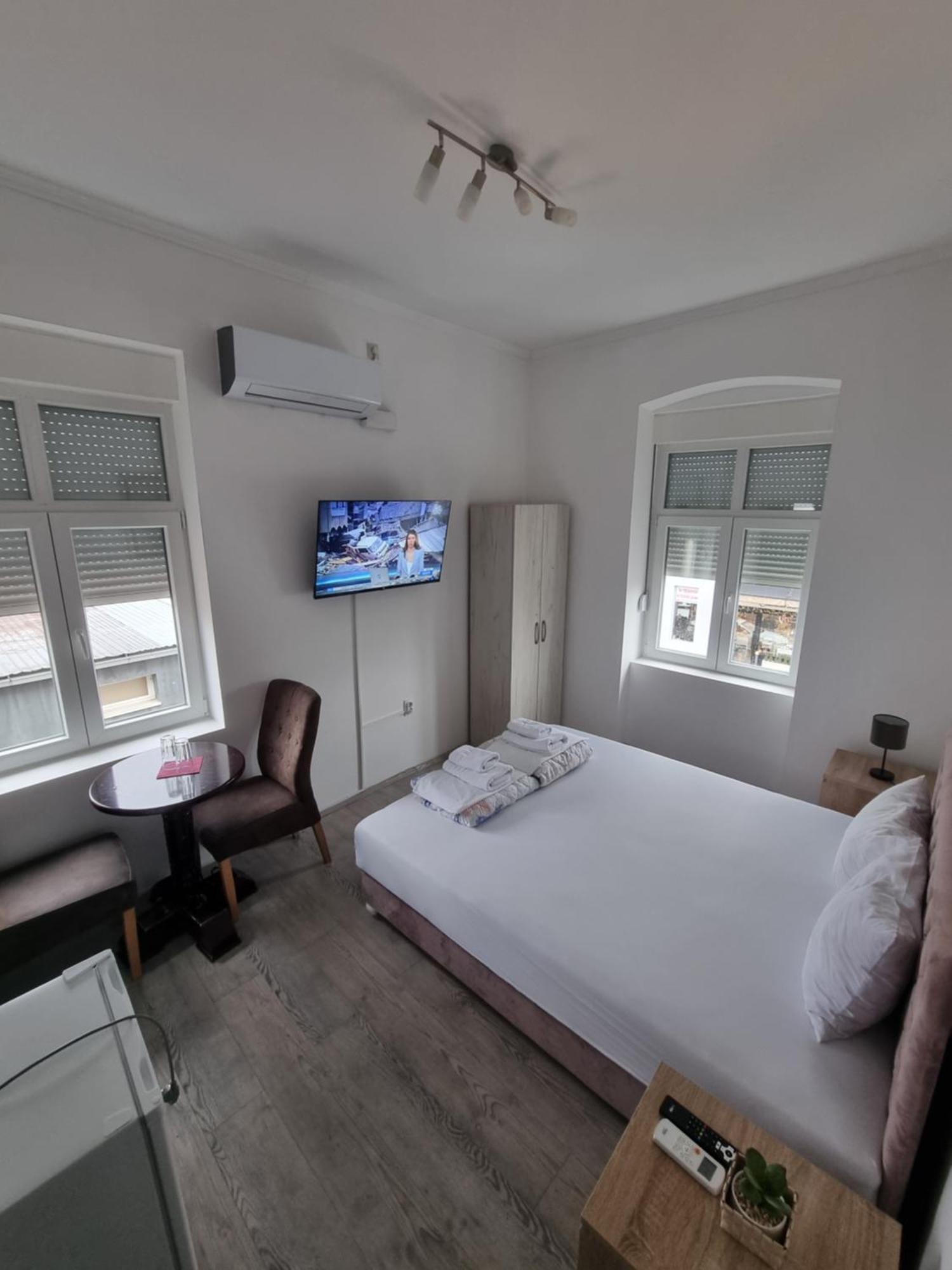 Tabacco Rooms Ομπρένοβατς Εξωτερικό φωτογραφία